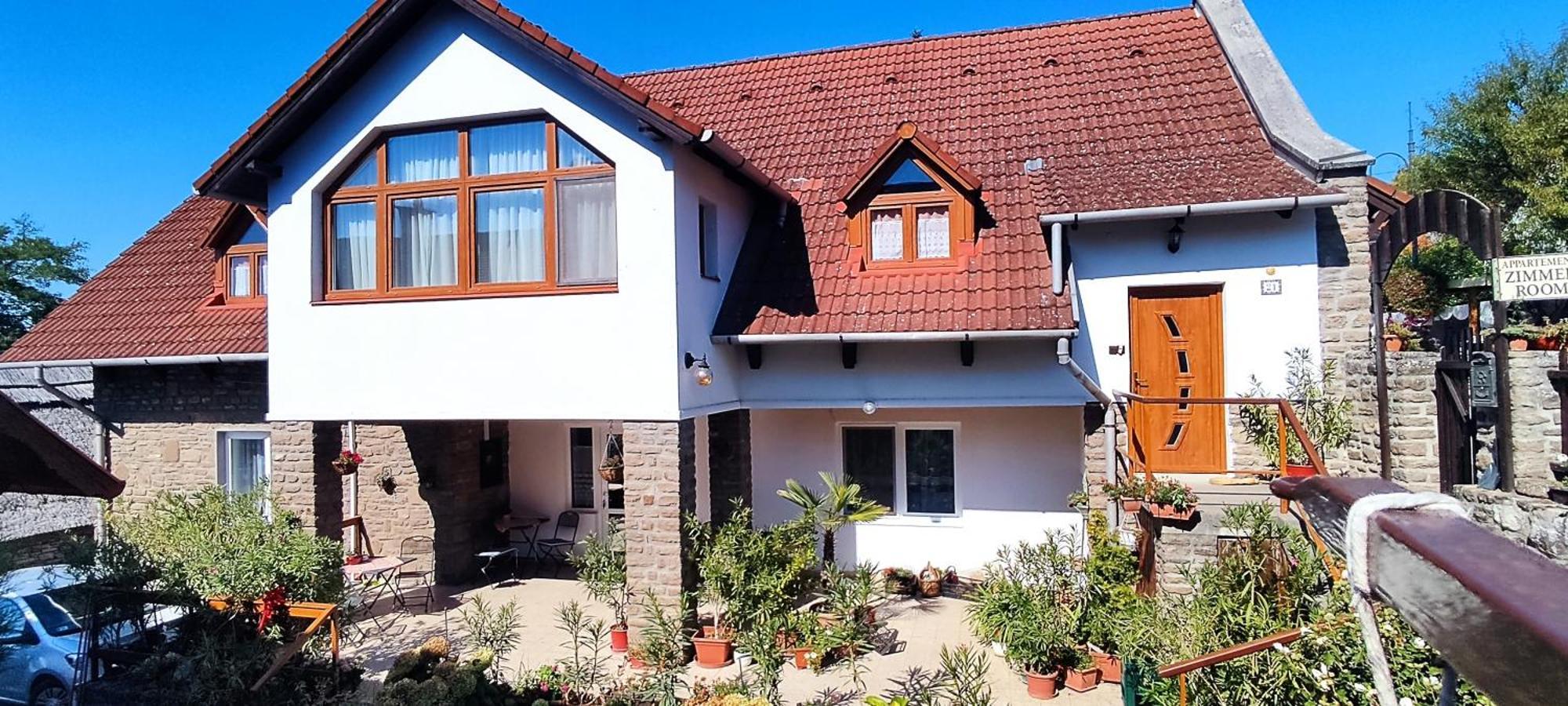 Oleander Vendeghaz Hotel Tihany Buitenkant foto